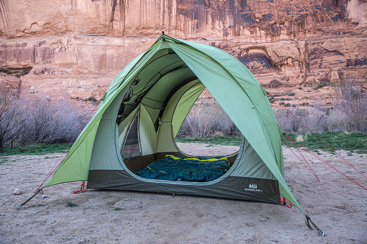 Camping tent (REI Co-op Wonderland 4 in Utah)