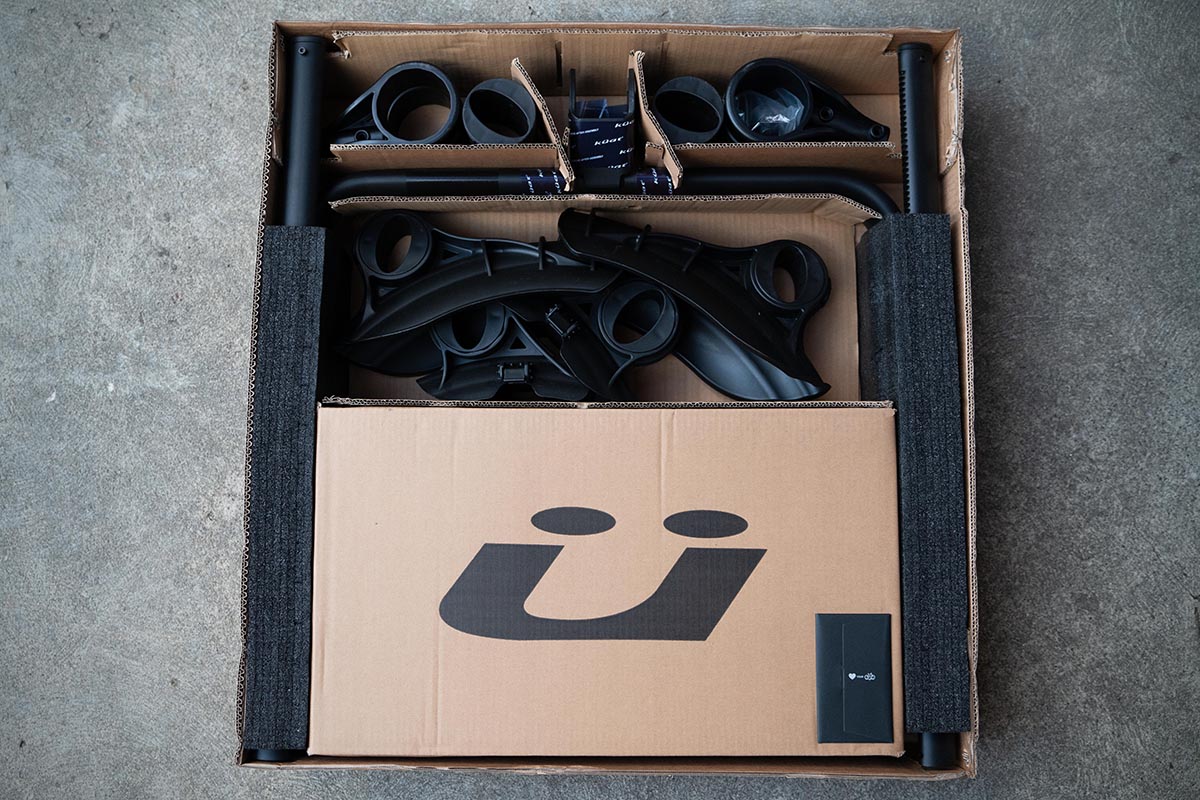 Kuat Transfer V2 hitch bike rack (parts packed in box)