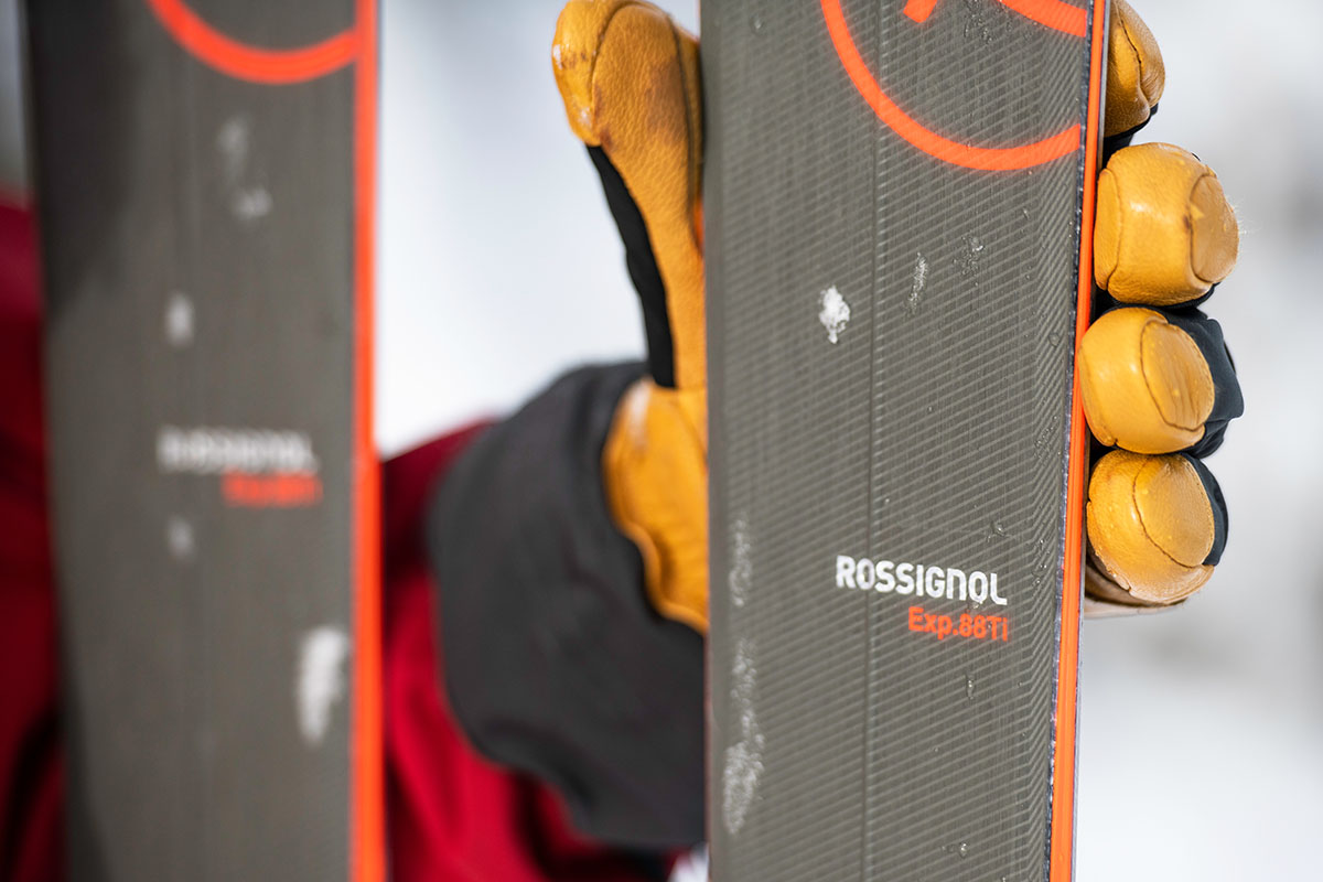 All-mountain skis (Rossignol Experience 88 Ti construction)