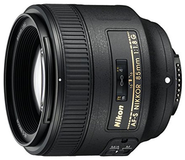 Nikon 85mm f1.8 FX lens