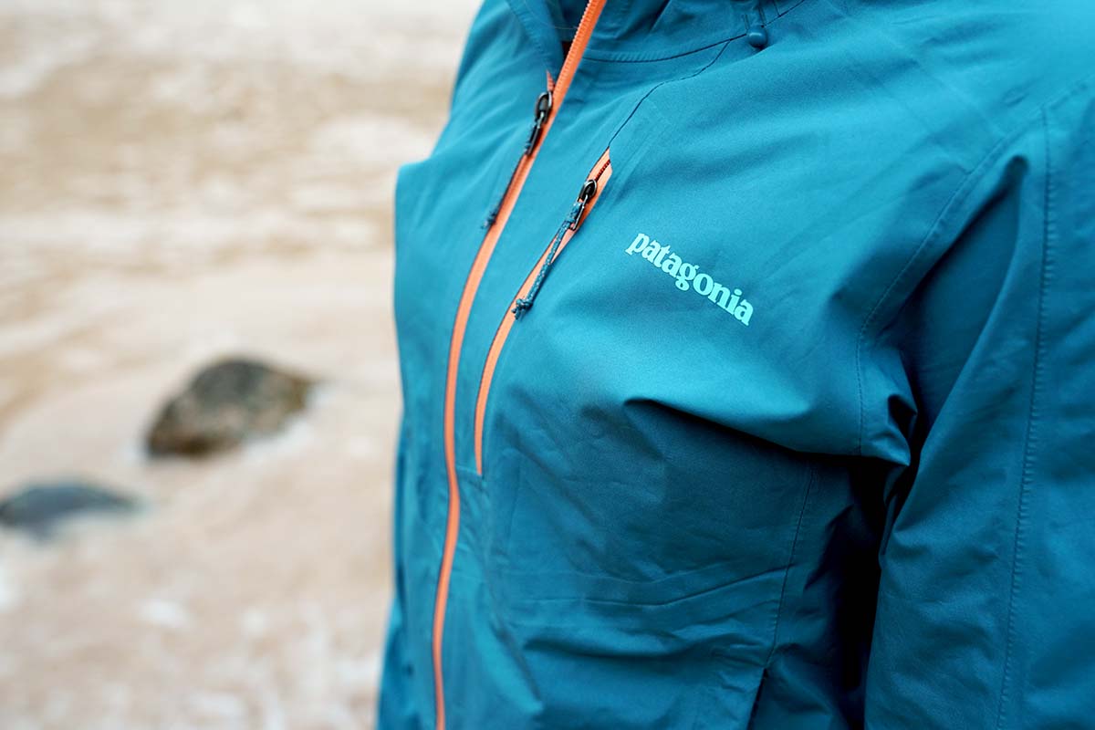 Label on Patagonia Calcite rain jacket