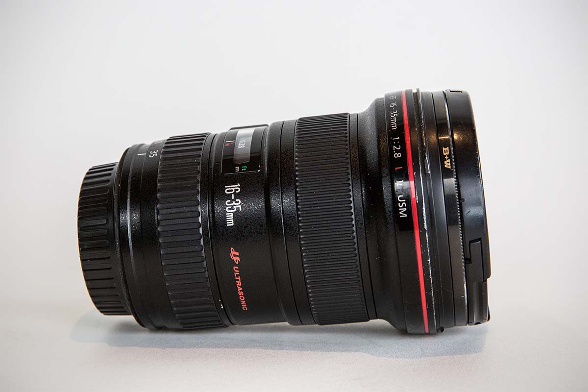 Canon 16-35mm f2.8 lens