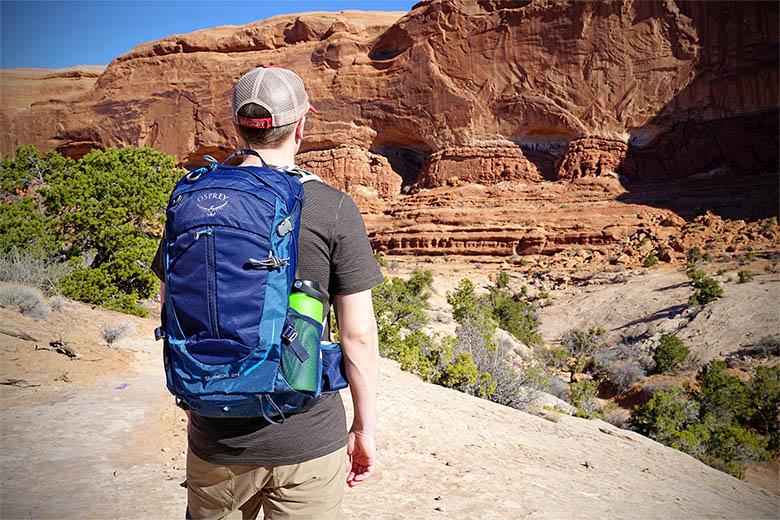 Piket Wijzigingen van vriendelijk Osprey Stratos 24 Daypack Review | Switchback Travel