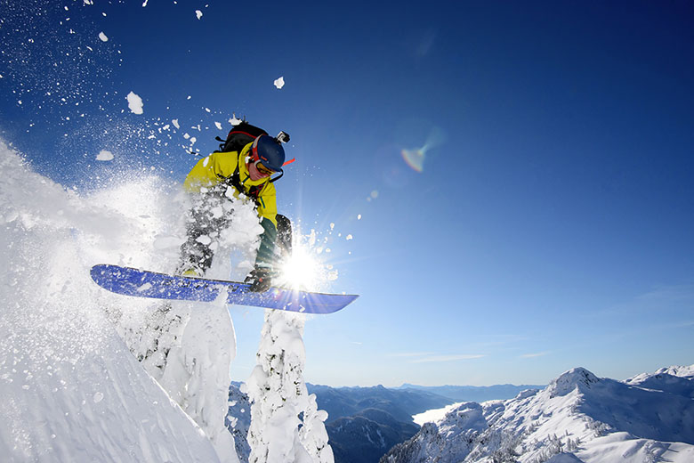 All-mountain snowboard (jump)