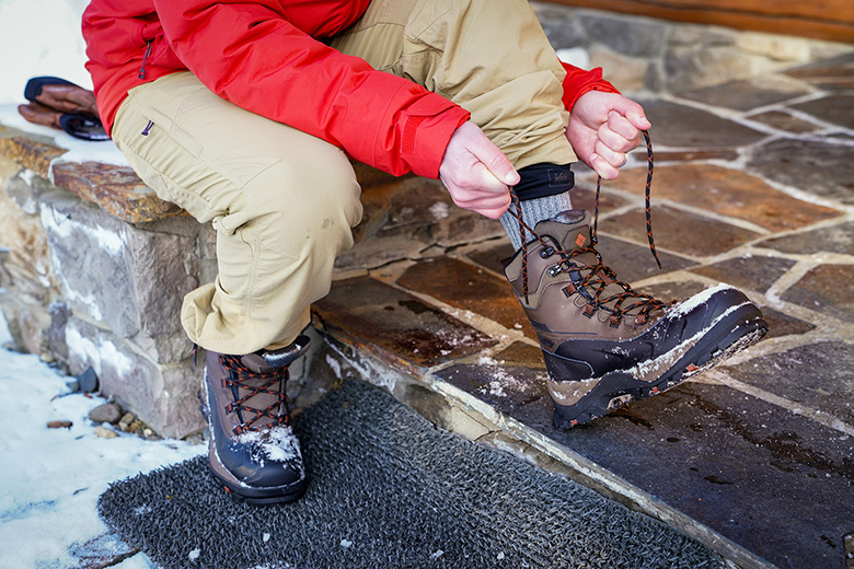 Columbia Bugaboot Plus IV Omni-Heat winter boot (lacing up)