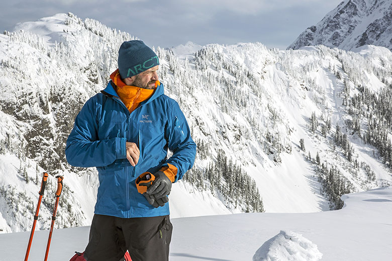 Hardshell vs. Softshell Jacket (backcountry skiing in Arc'teryx Alpha SV)