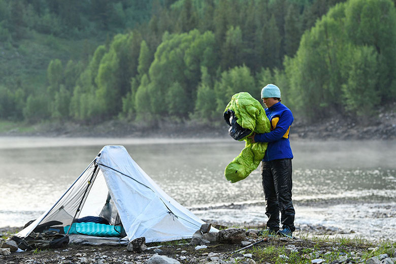 Non-Freestanding backpacking tent (Hyperlite Dirigo 2 by lake)