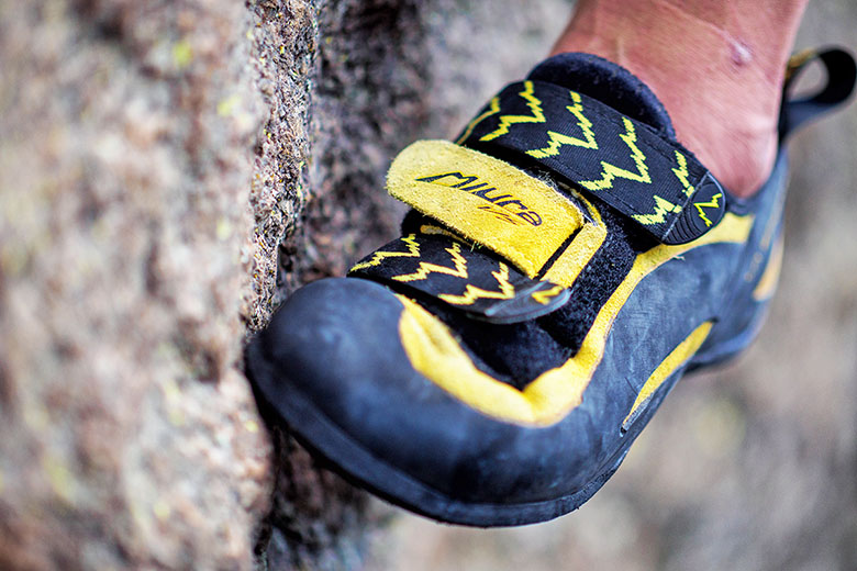 La Sportiva Solutions (42.5) feel too wide, but right length : r