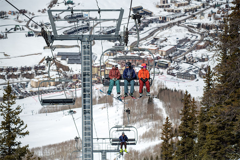 https://www.switchbacktravel.com/sites/default/files/articles%20/REI%20Co-op%20End%20of%20Season%20Clearance%20%28sitting%20on%20chairlift%20at%20ski%20resort%20-%20m%29_0.jpg