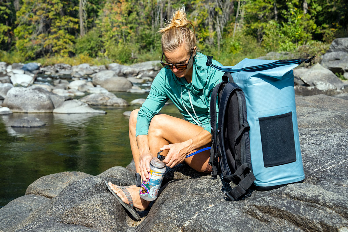 Backpack cooler (filling water bottle with CamelBak ChillBak)