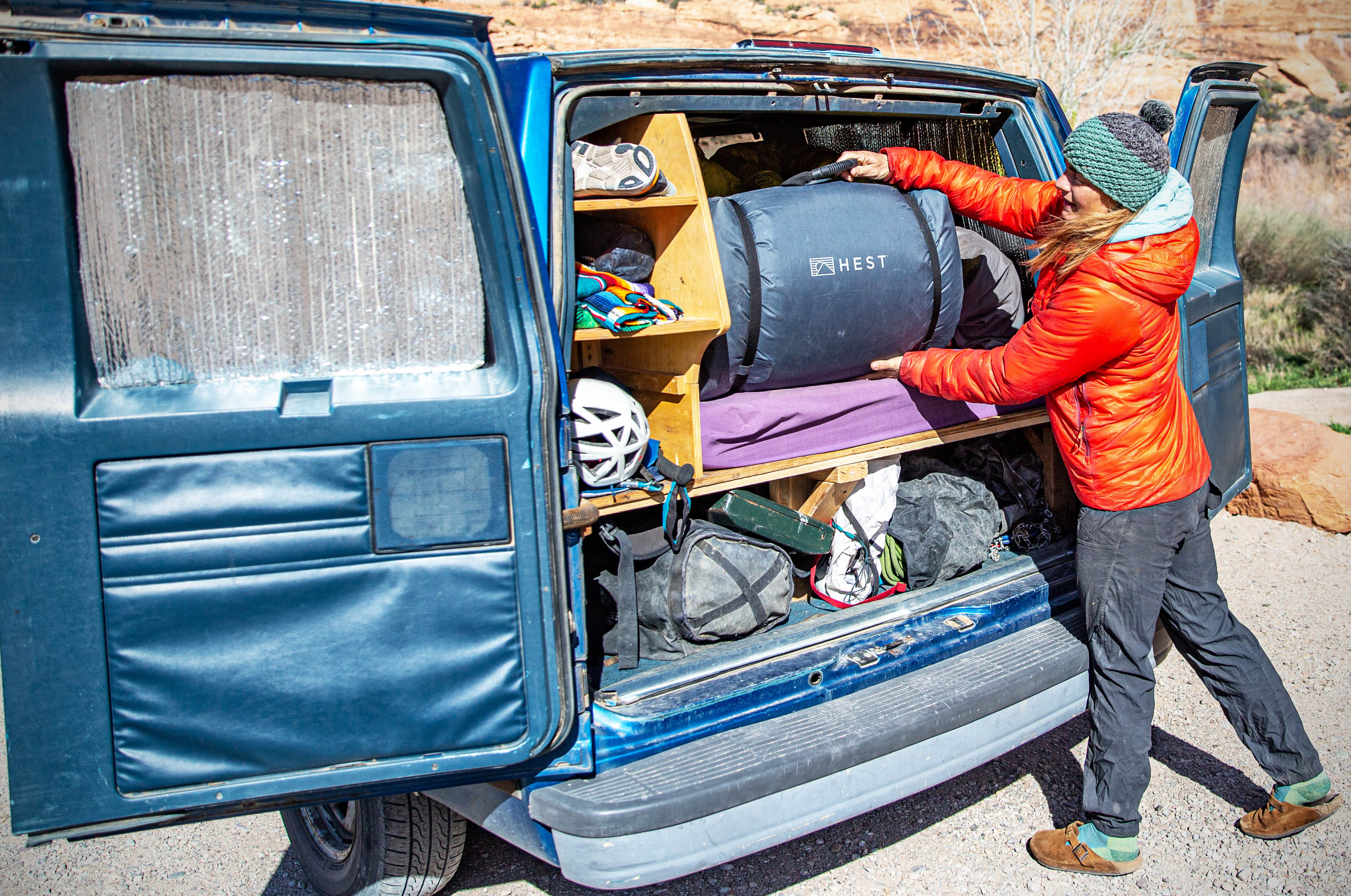 Camping sleeping mat (stuffing HEST Foamy into van)