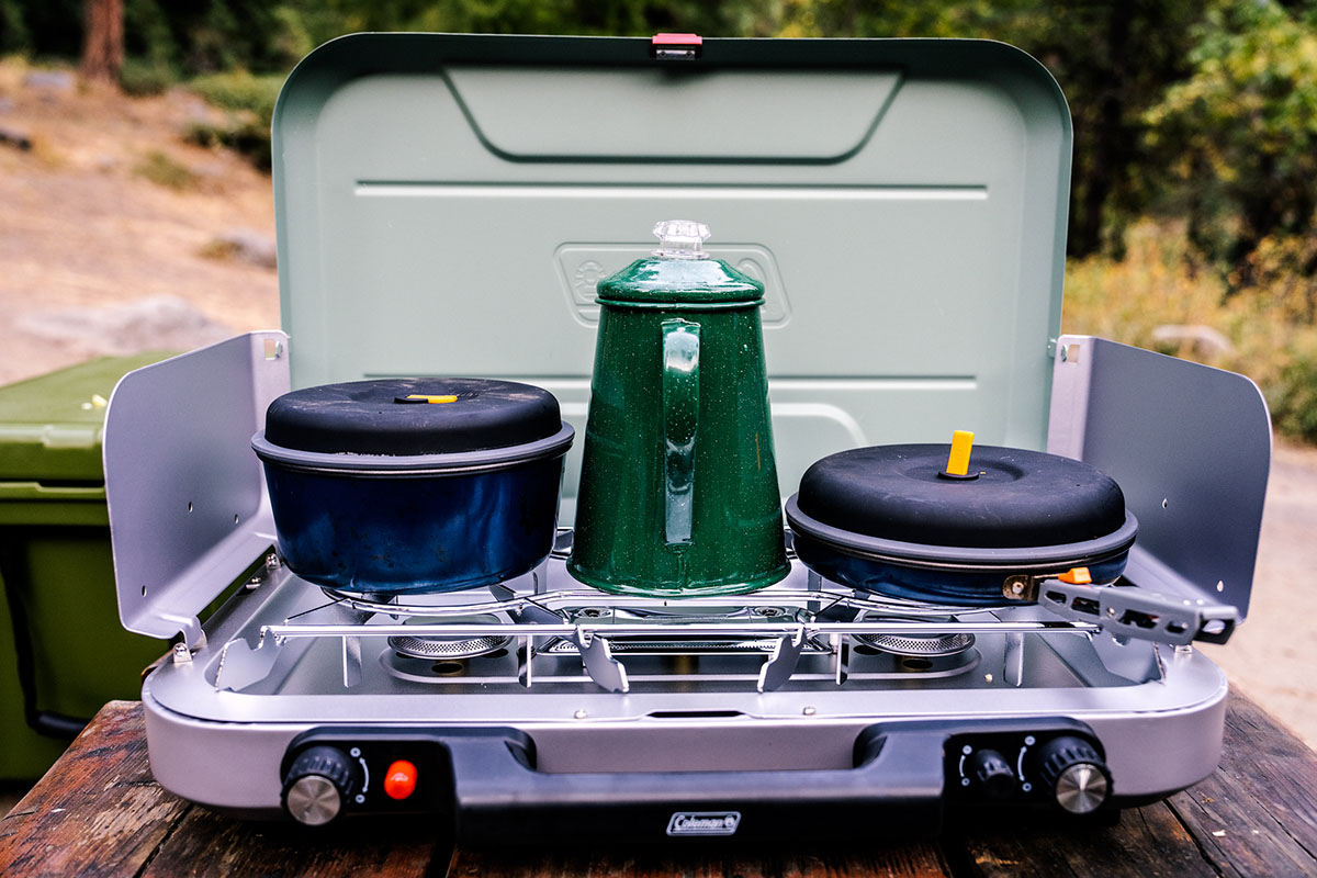 Camping stove (Coleman Cascade 328 3-Burner)