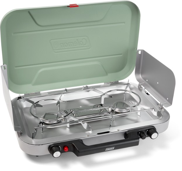 Coleman Cascade 328 3-Burner camping stove
