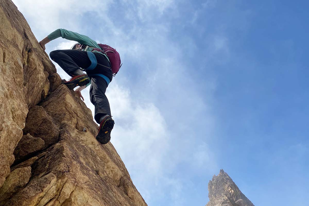 Scrambling in the La Sportiva TX3 approach shoe