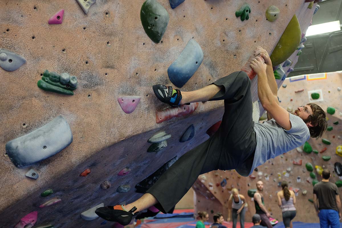 indoor rock climbing shoes for beginners