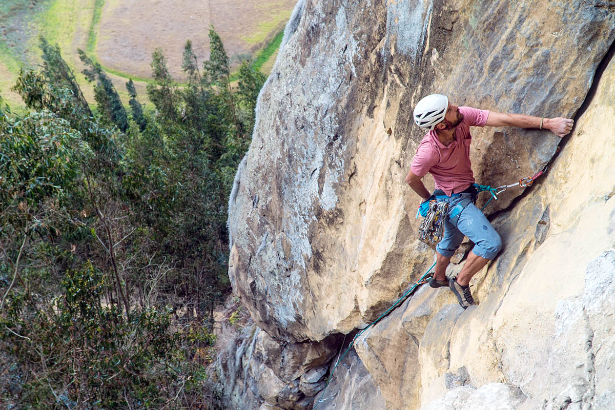 Trad climbing in Colombia