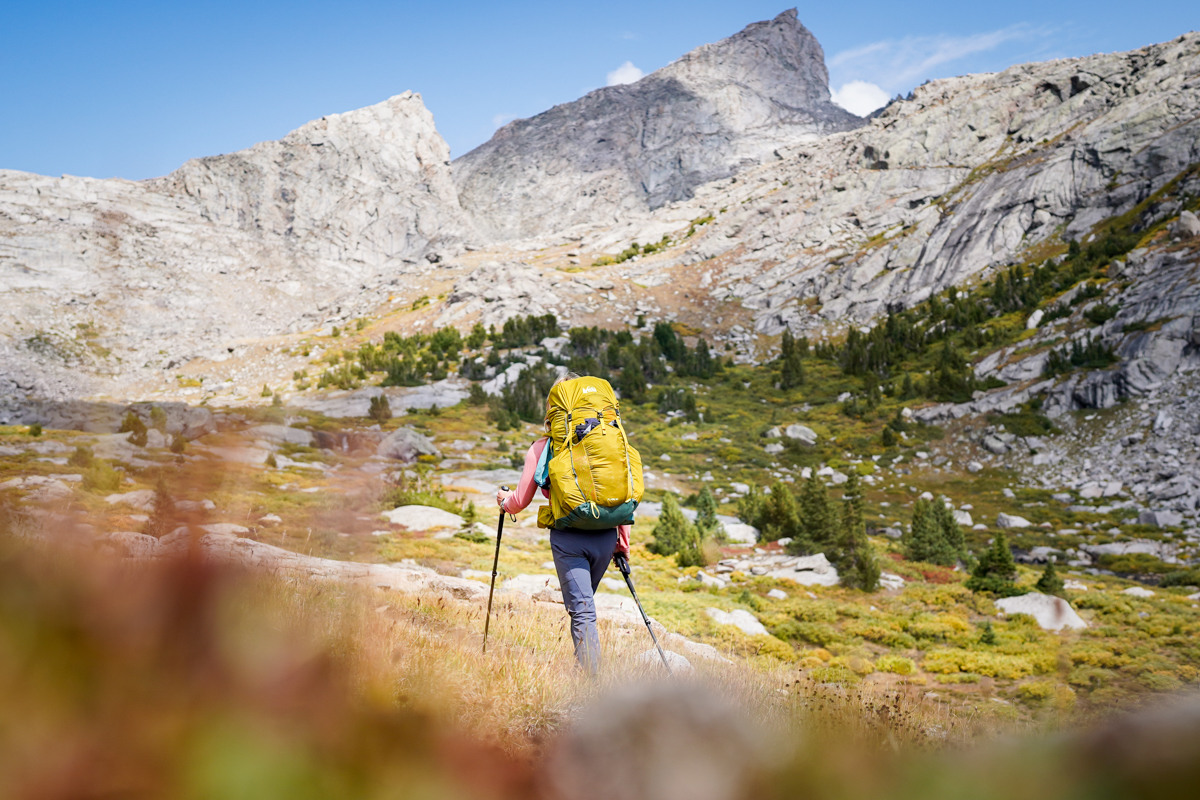 Backpacking Backpacks (backpacking with the REI Flash in the Wind River Range)
