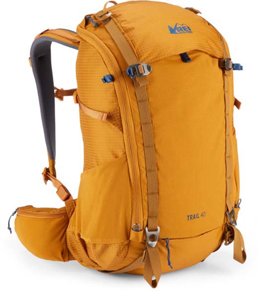 https://www.switchbacktravel.com/sites/default/files/image_fields/Best%20Of%20Gear%20Articles/Hiking%20and%20Backpacking/Daypacks/REI%20Co-op%20Trail%2040%20daypack.jpg