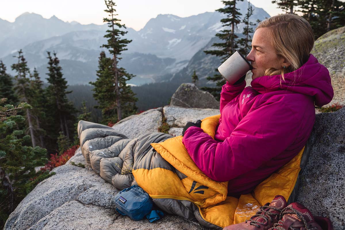 Drinking tea in mountains (Sea to Summit Spark sleeping bag)
