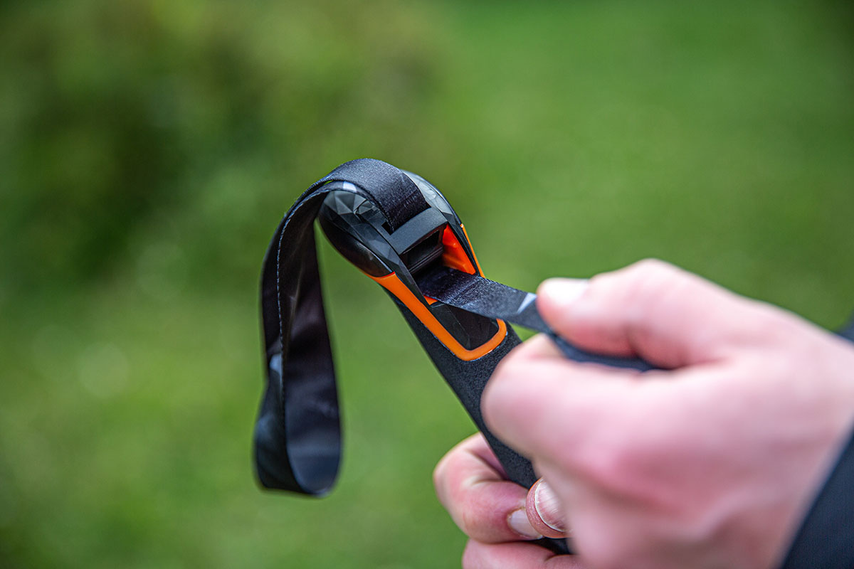 Trekking poles (adjustable wrist strap)