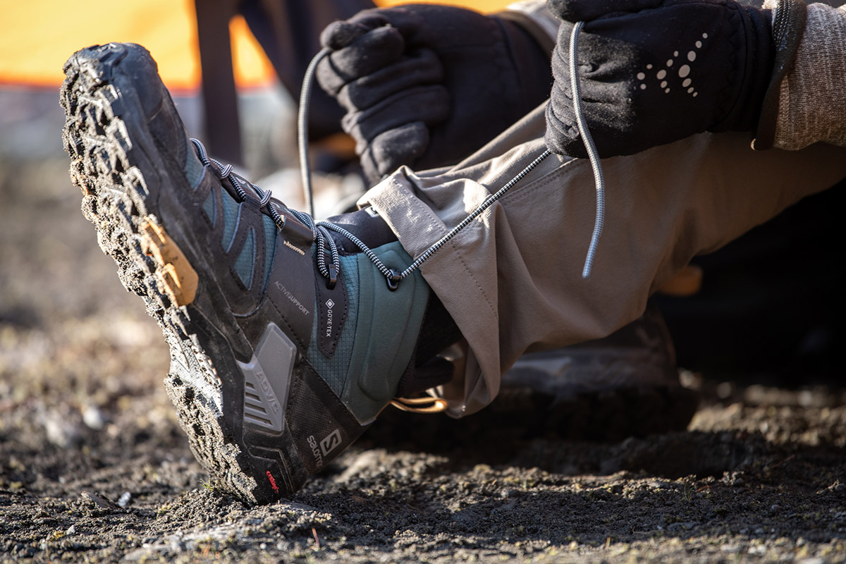 Waterproof Hiking Boots (tightening the Salomon X Ultra 4)