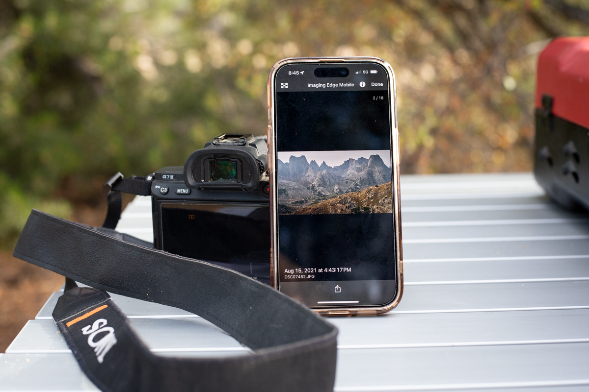 Cameras for Hiking and Backpacking (Transferring Pics from Camera)