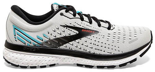 saucony kinvara 9 vs brooks ghost 10