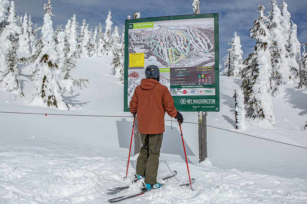 ​​Patagonia Storm Shift Pants (looking at map)