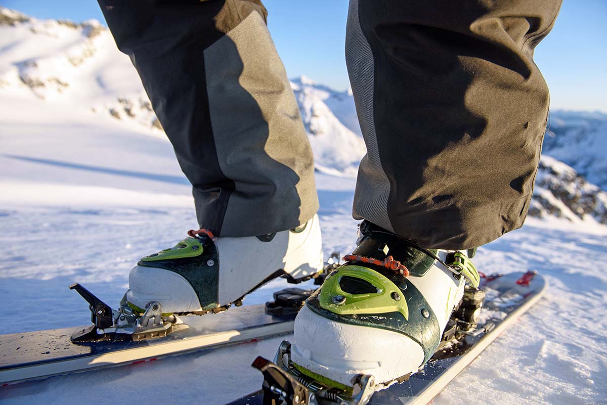 Lightweight backcountry ski setup