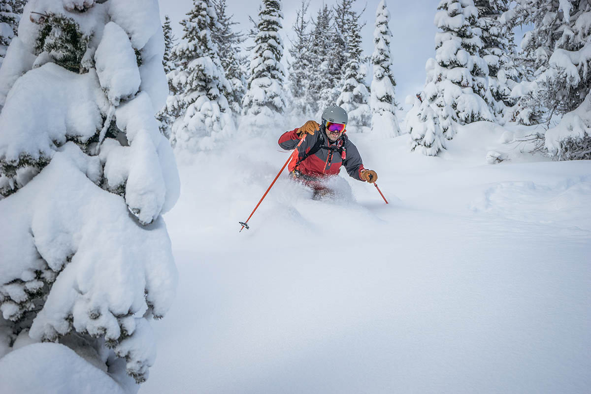 Outdoor Research Hemispheres jacket (skiing in powder)