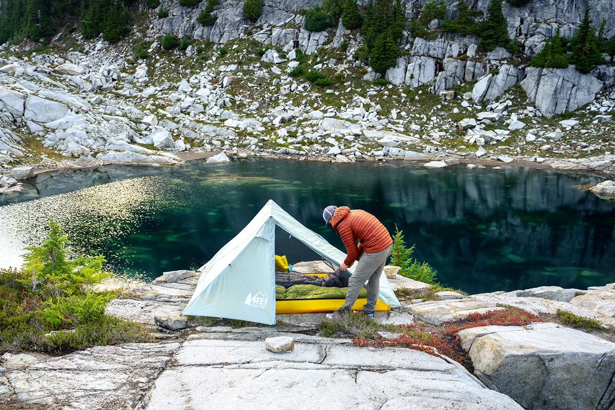 Down Jackets (securing tent in Stio Pinion jacket)