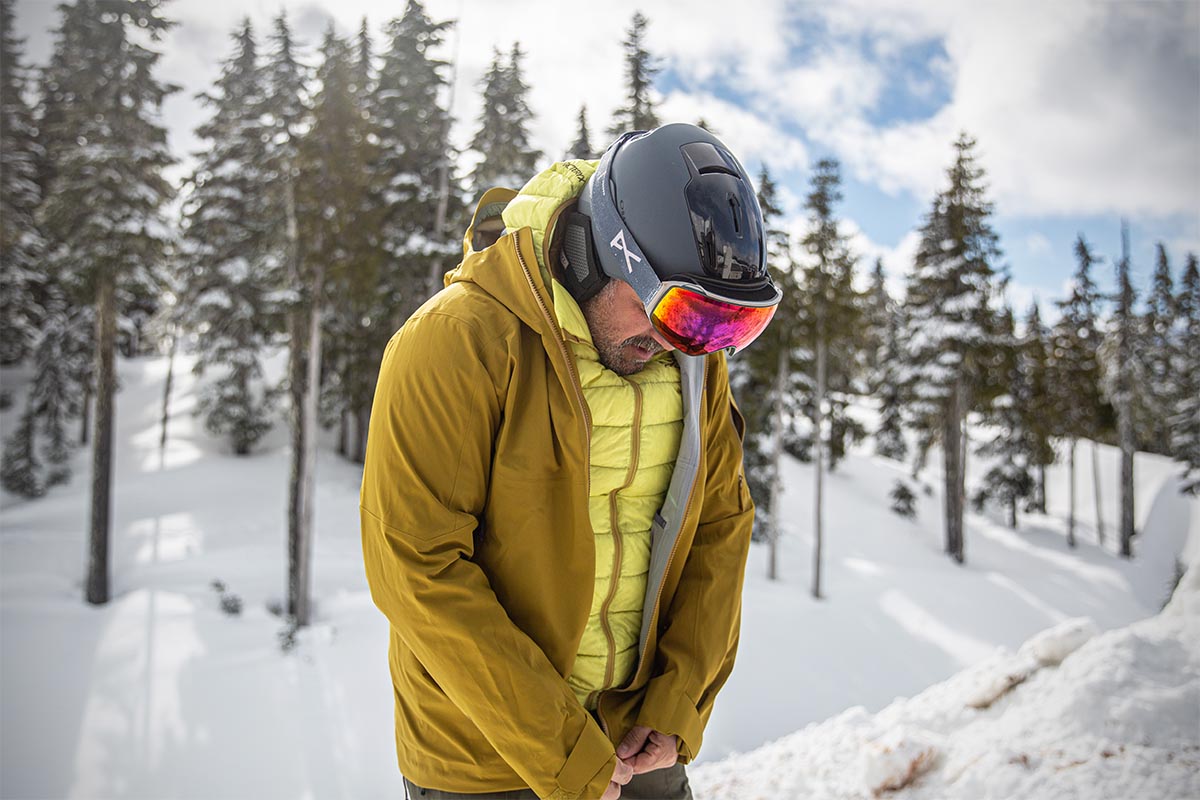 Down Jackets (zipping up Arc'teryx Cerium Hoody)