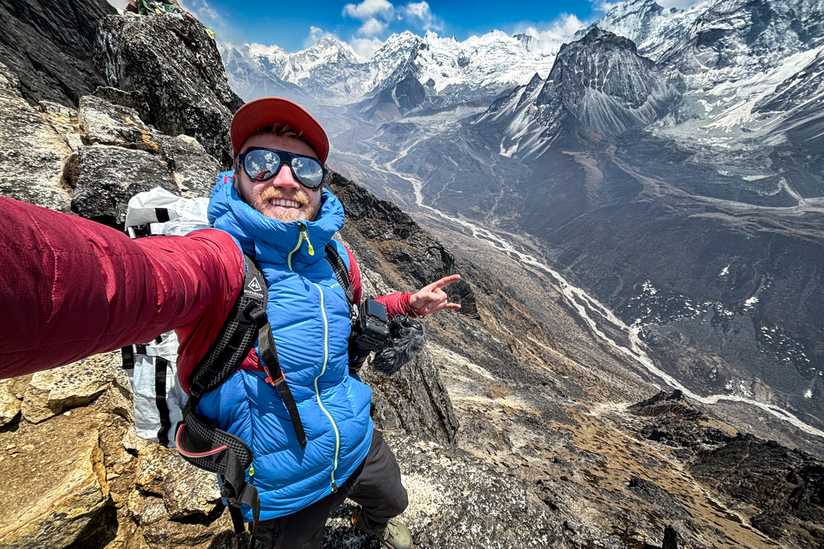 Testing the La Sportiva Supercouloir 1000 in Nepal