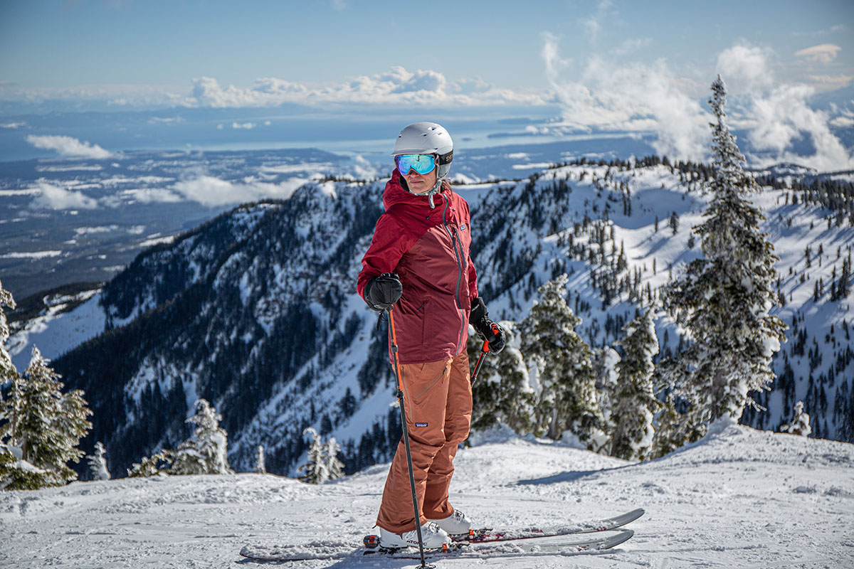 Ski jacket (Patagonia Insulated Powder Town overlooking mountains)