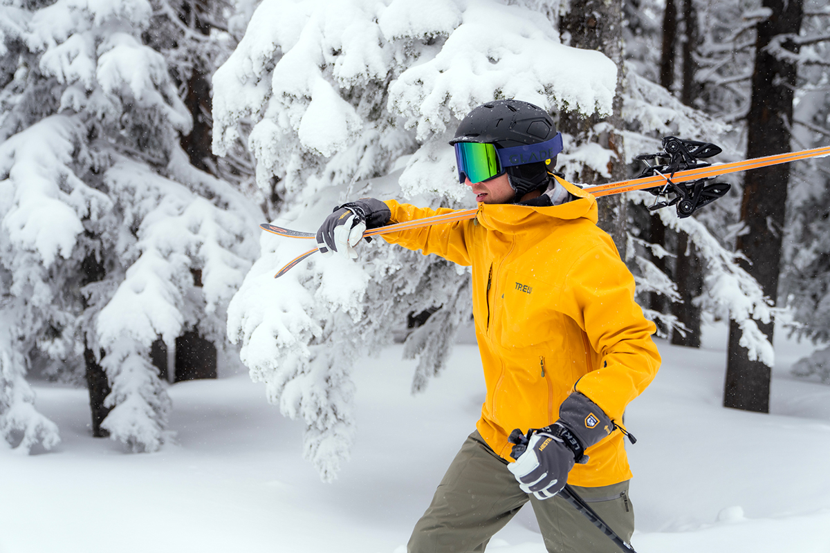 Ski jacket (carrying skis with Trew Gear Chariot)