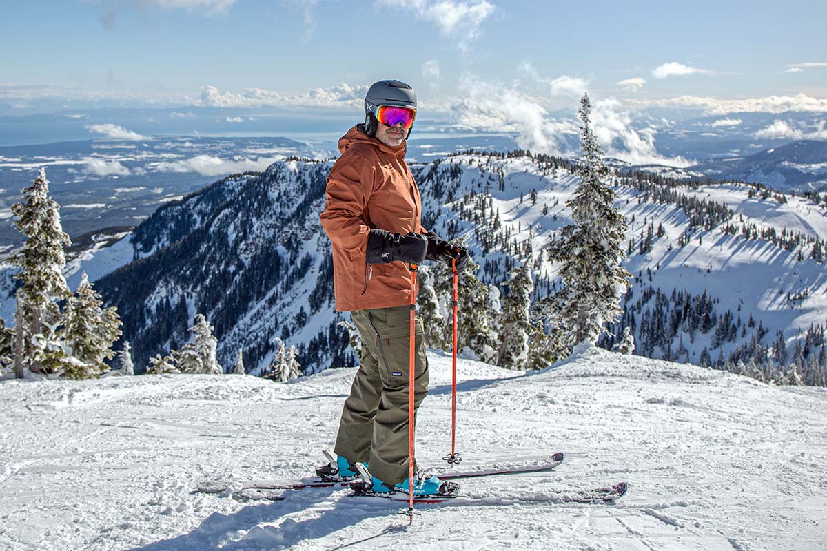 Resort skiing in the Patagonia Storm Shift ski pant