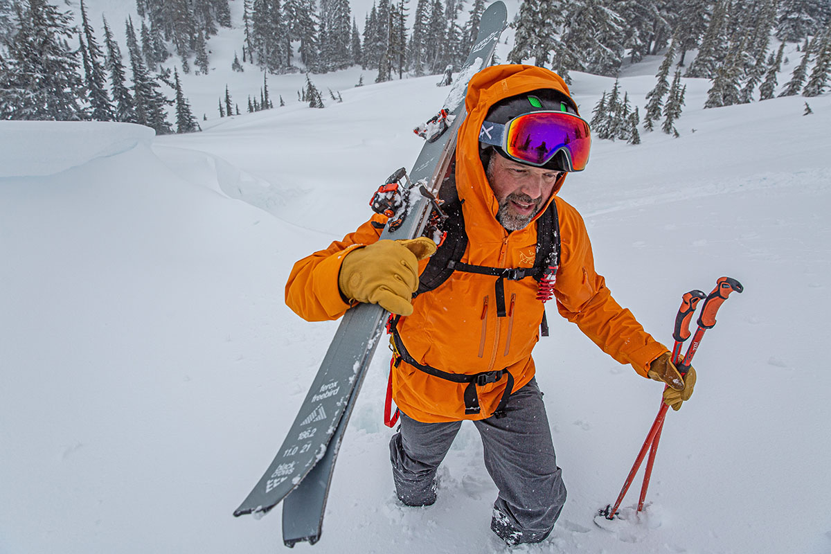 Ski poles (bootpacking in deep snow)