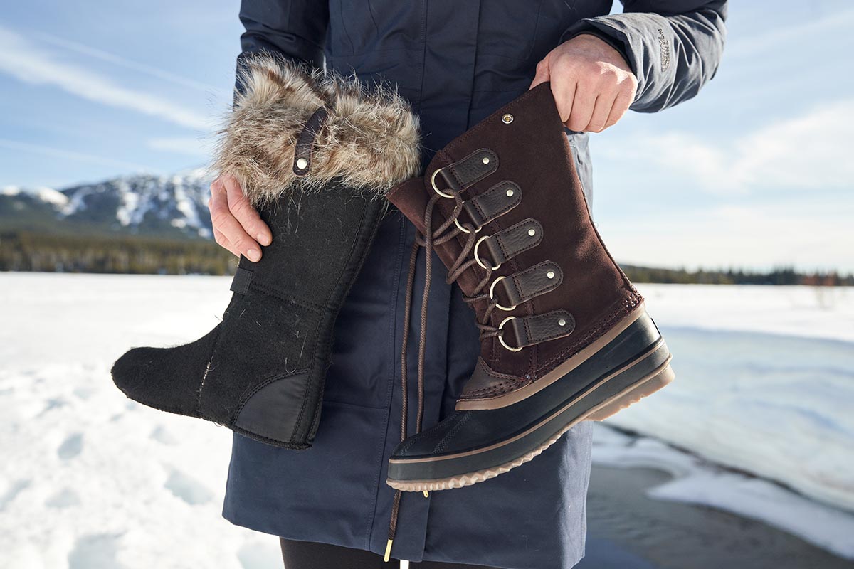 black ankle rain booties