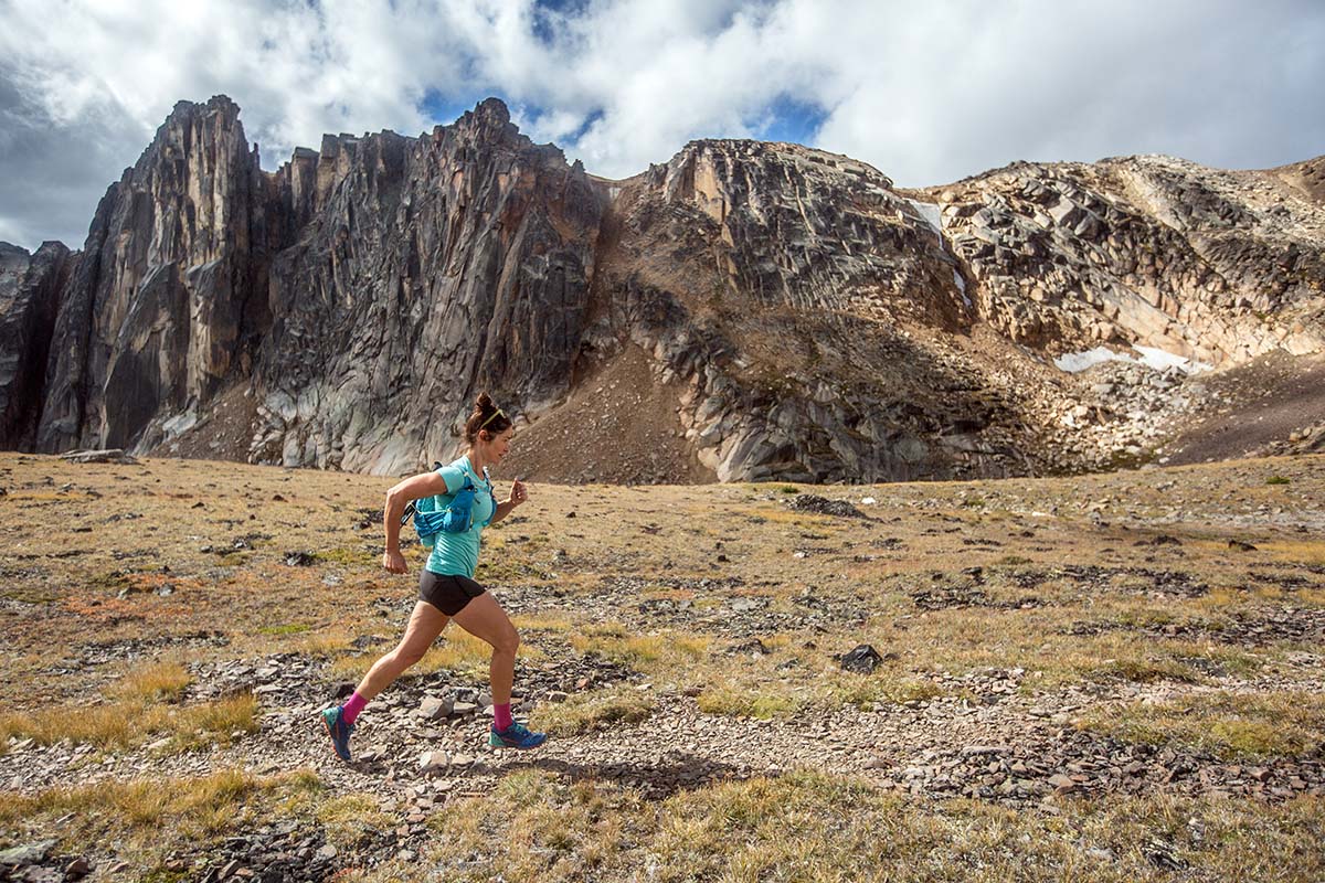 on cloud running vest