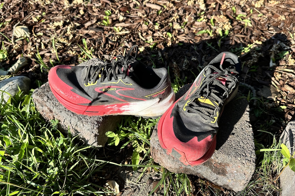 Brooks catamount trail running shoes 