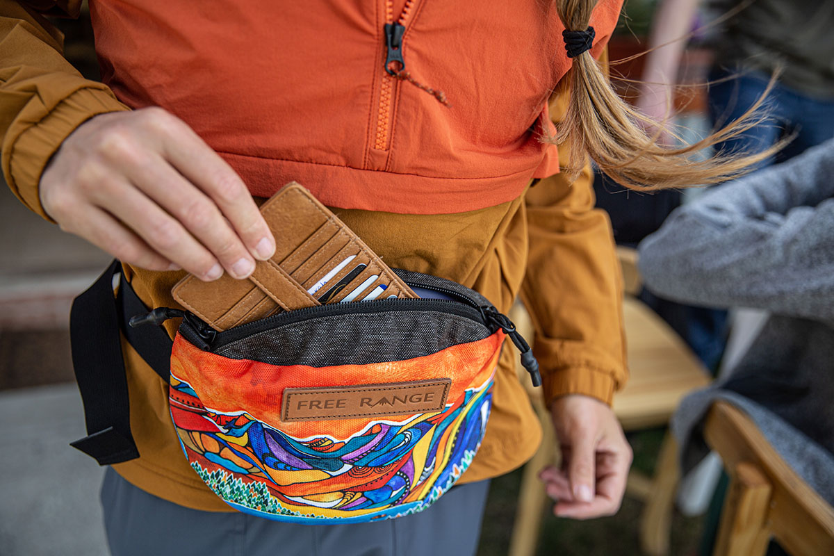 8 Sustainable Fanny Packs To Carry Your Essentials - The Good Trade