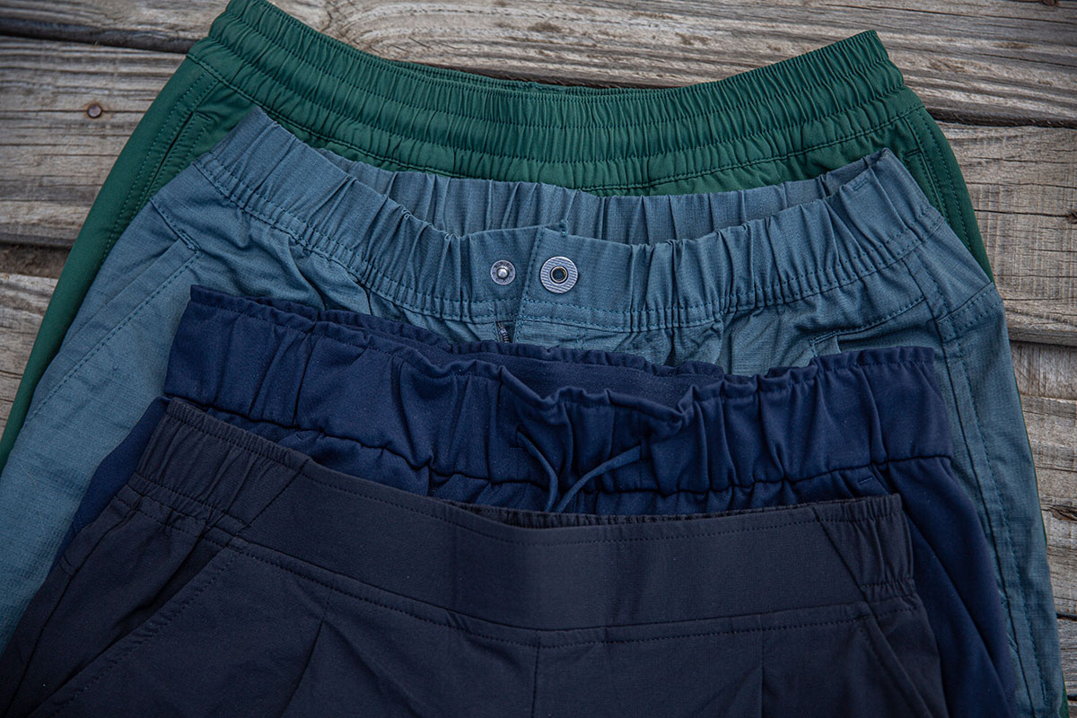 Women's travel pants (waistband design)