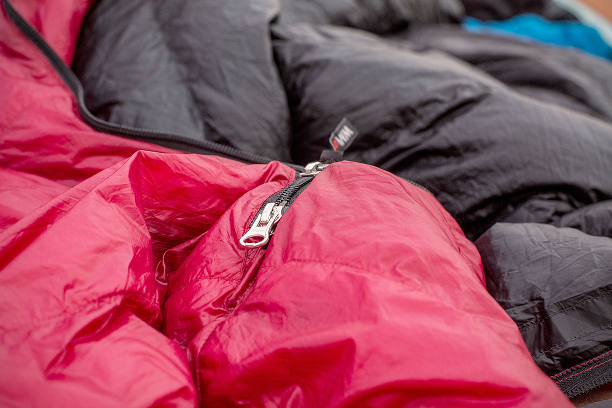 Ultralight sleeping bag (zipper)