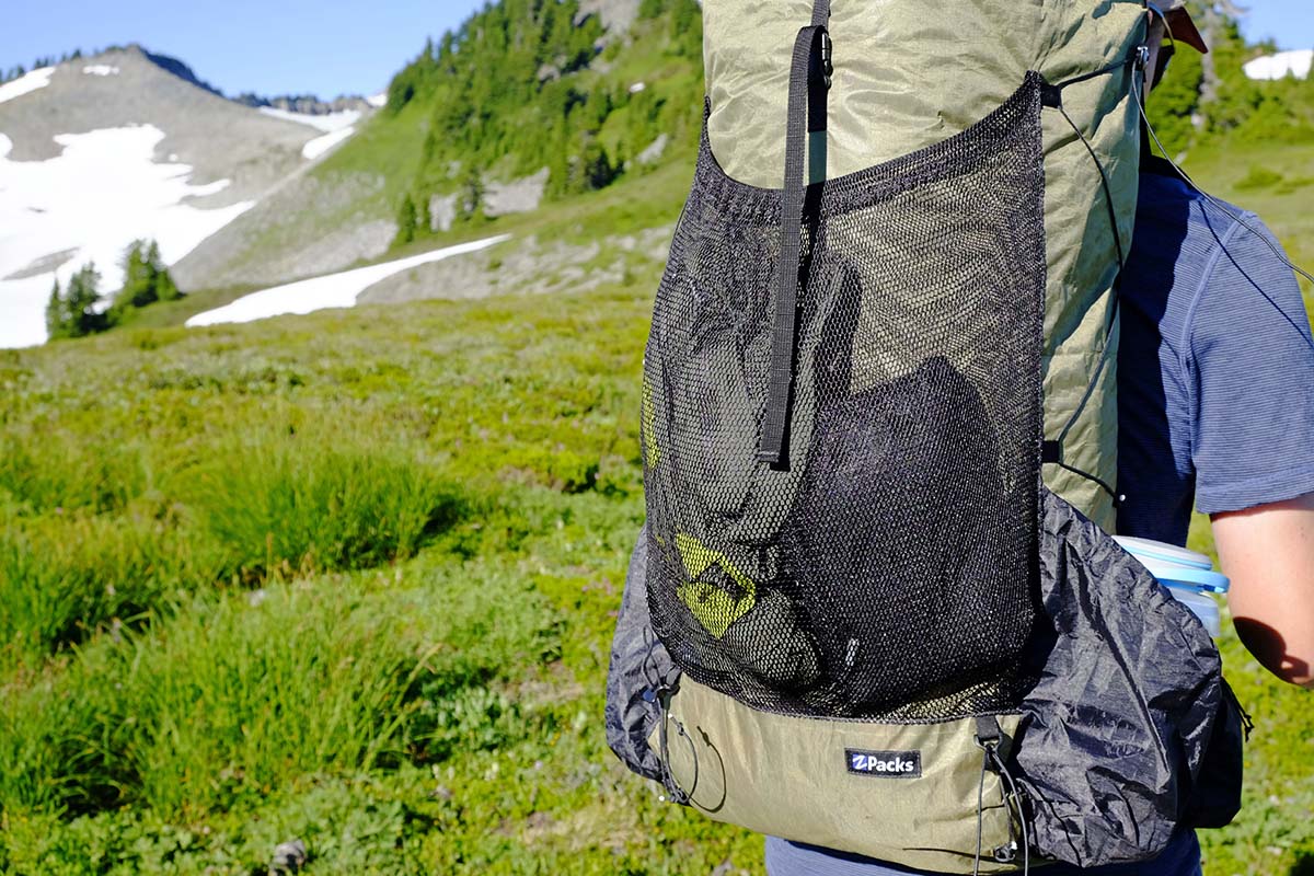 ZPacks Arc Blast ultralight backpack (outside dump pocket close up)