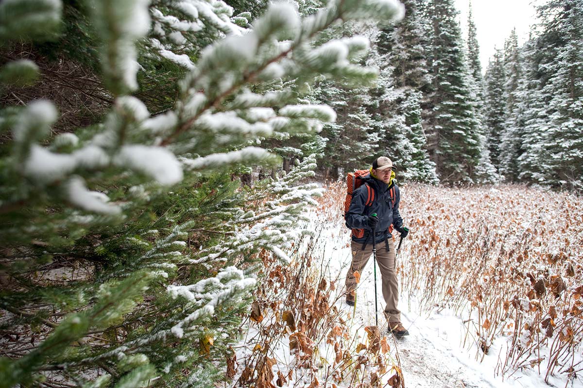 Hiking in the winter (winter hiking boots)