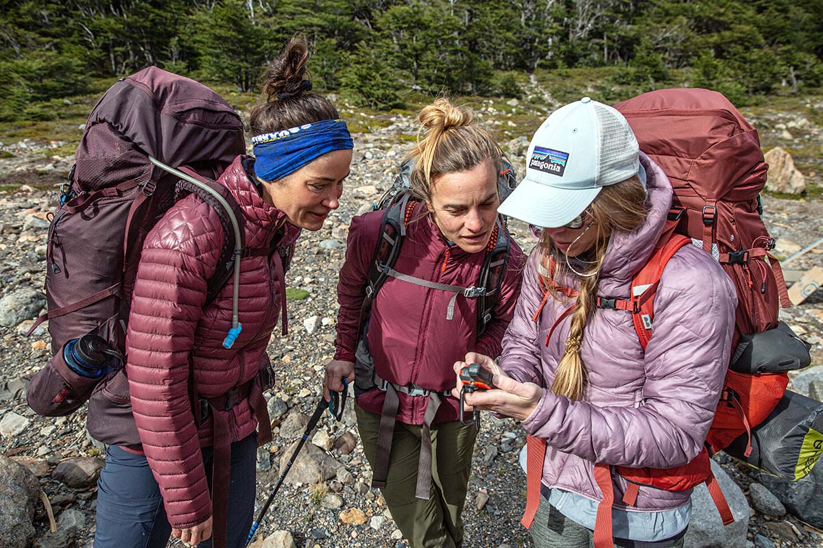 Women's backpacking backpacks (looking at GPS)
