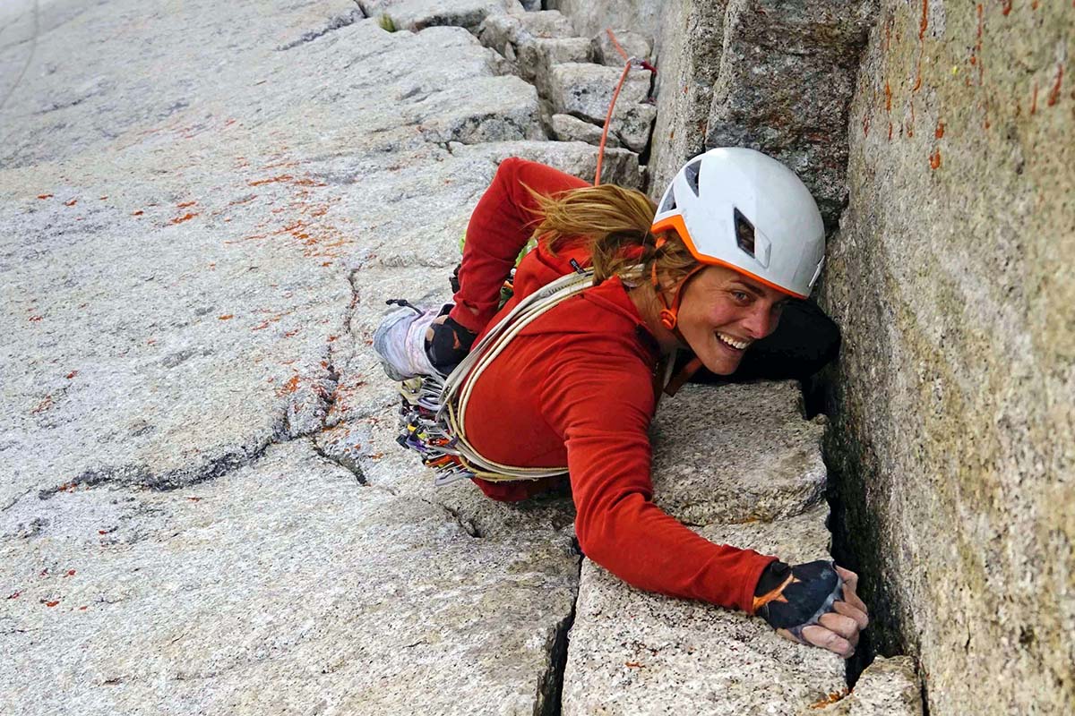 Women's baselayer (climbing in the NW Alpine Black Spider Hoody)