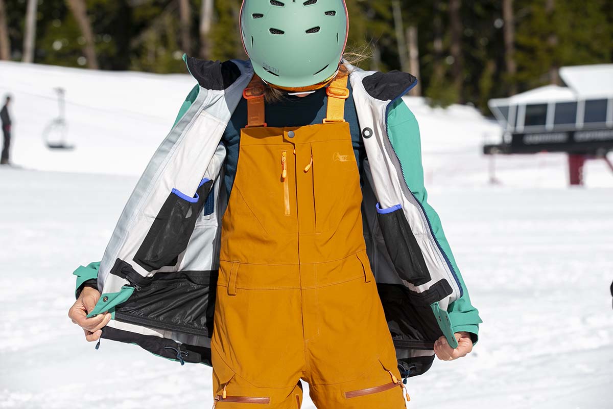 Resort skiing in the Trew Gear Chariot Bib