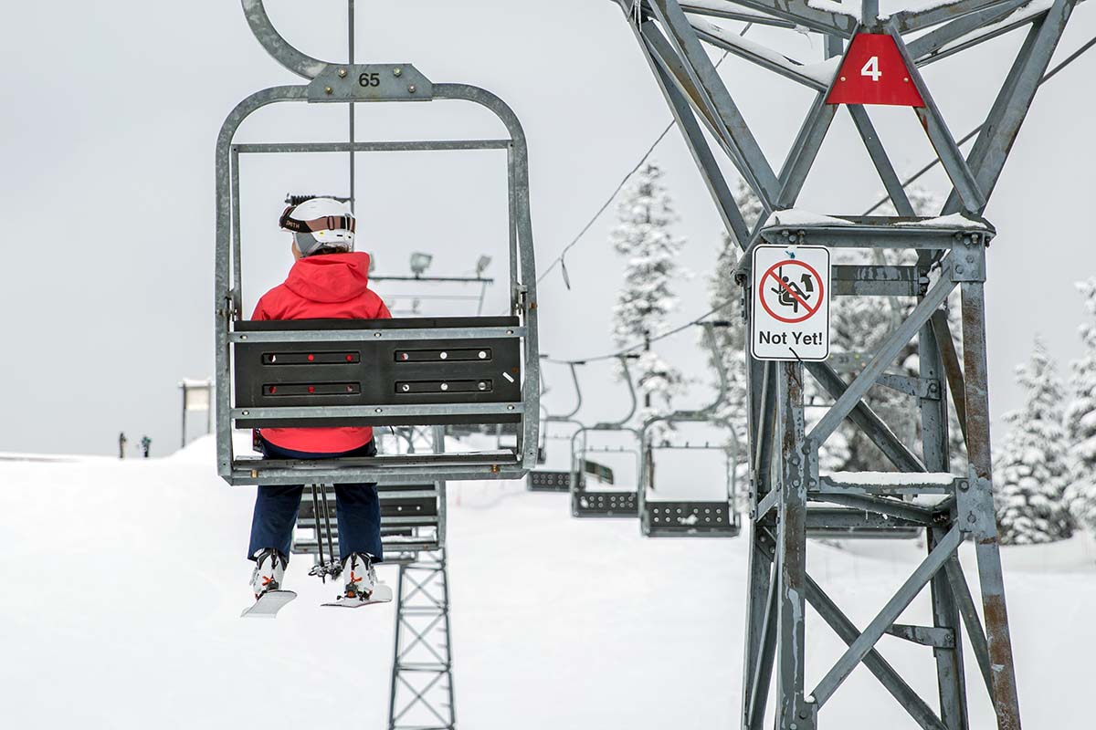 Women's ski boots (riding chairlift)