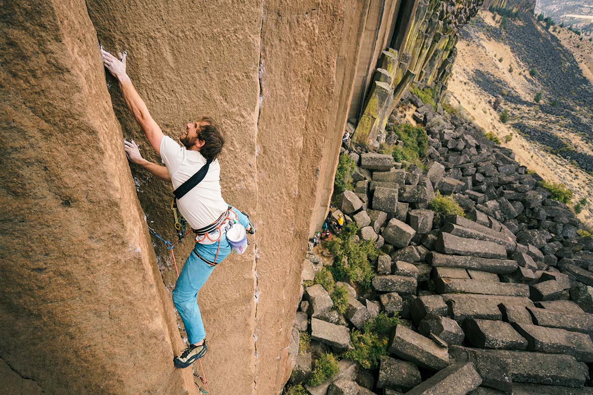 Rock Climbing Checklist (climbing harness)